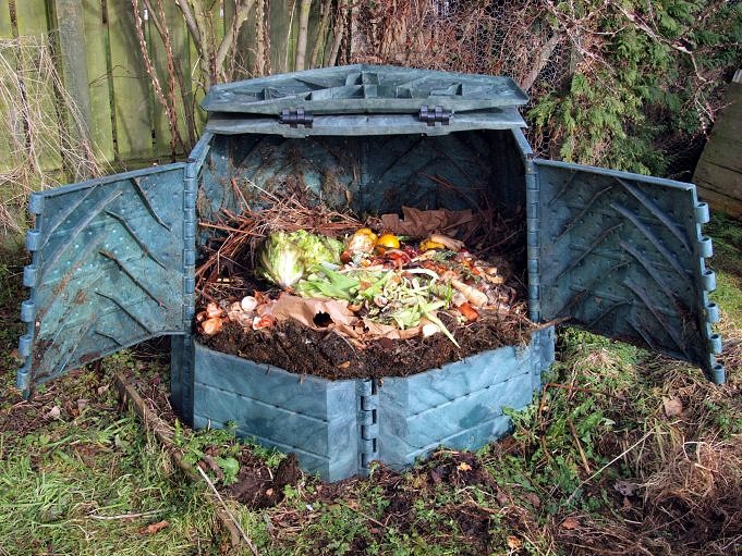 Le Migliori Recensioni Di Contenitori Per Compost All'aperto. Guida All'acquisto Completa